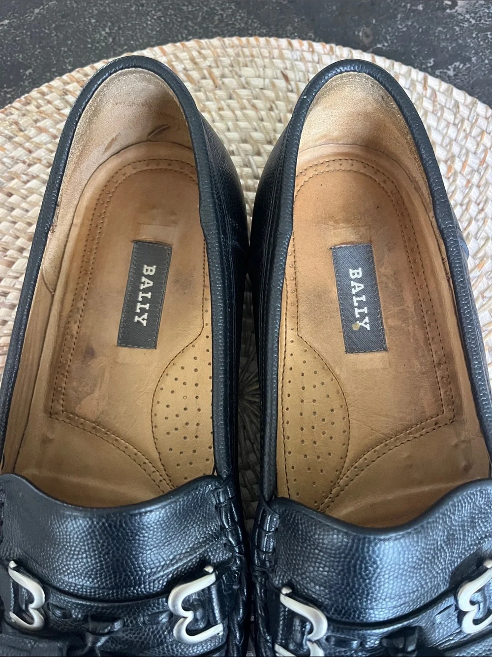 EUC Bally Switzerland black bit tassel luxury men's loafers size 8 1/2 W